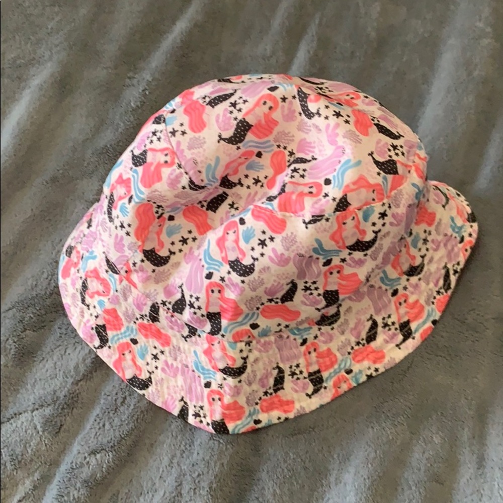 Girls hat
